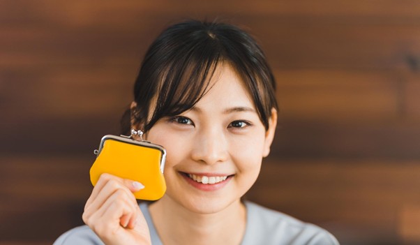 八重歯矯正の治療方法は？気になる費用・期間・痛みについても解説