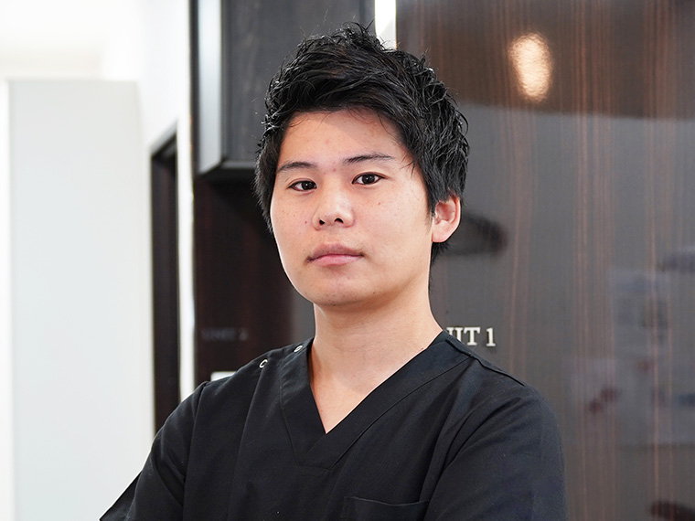 長谷川智也（ハセガワトモヤ）