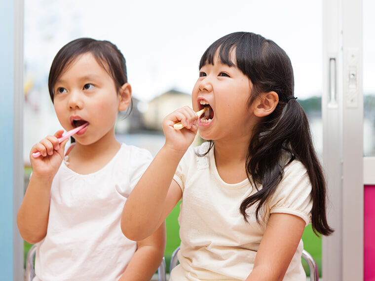 実は大人より子どもの方が虫歯になりやすい