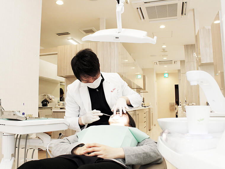 歯周病の進行段階と治療法